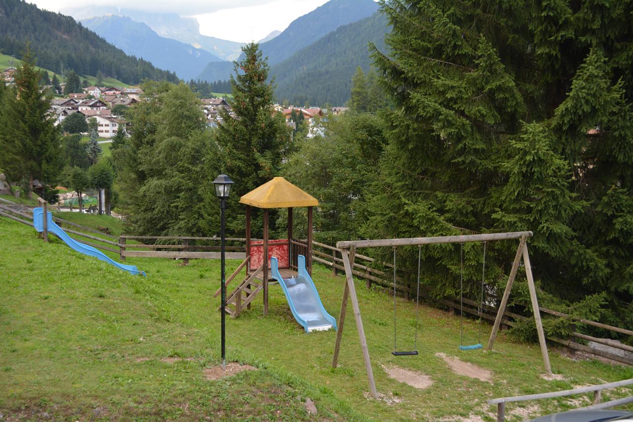 Hotel Val Di Fassa Soraga di Fassa Exterior foto